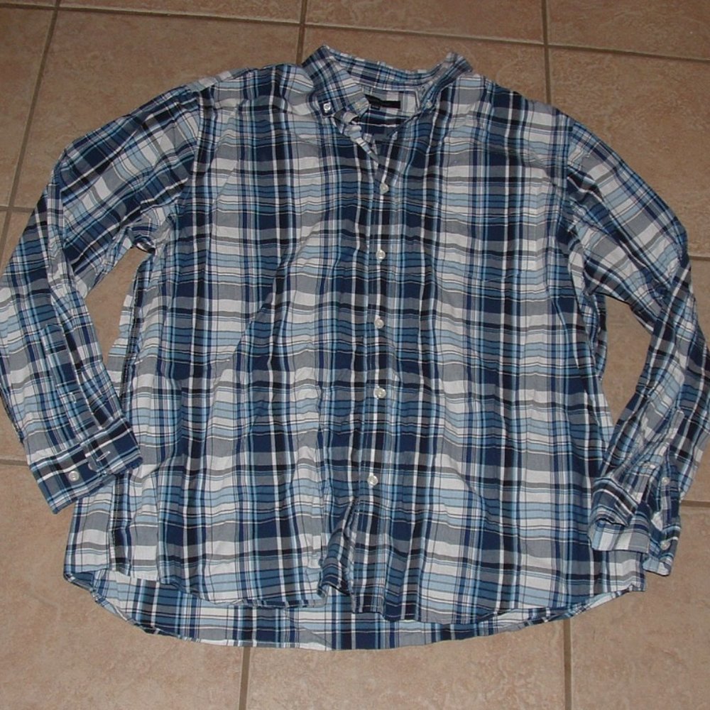 LIKE NEW Mens Sz XXL Casual or Dress Blue Plaid Button Up Long Sleeve Shirt